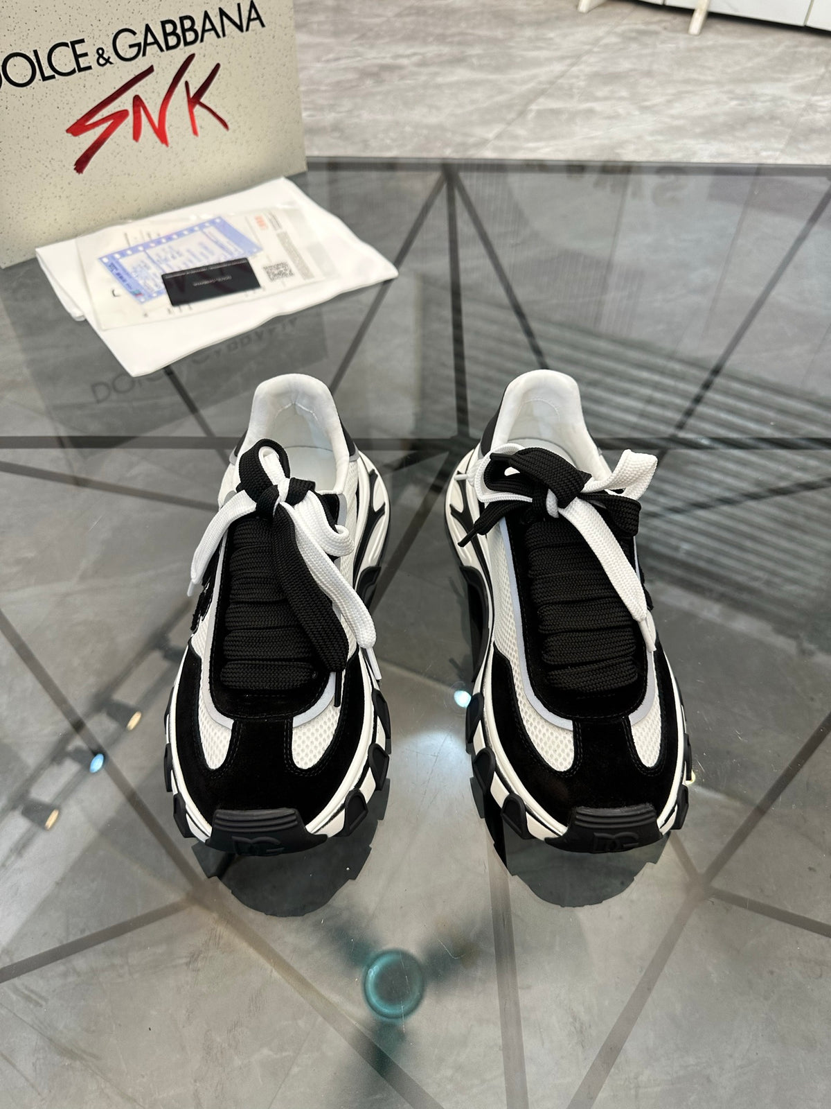 Dolce & Gabbana DG Low-Top Casual Shoes