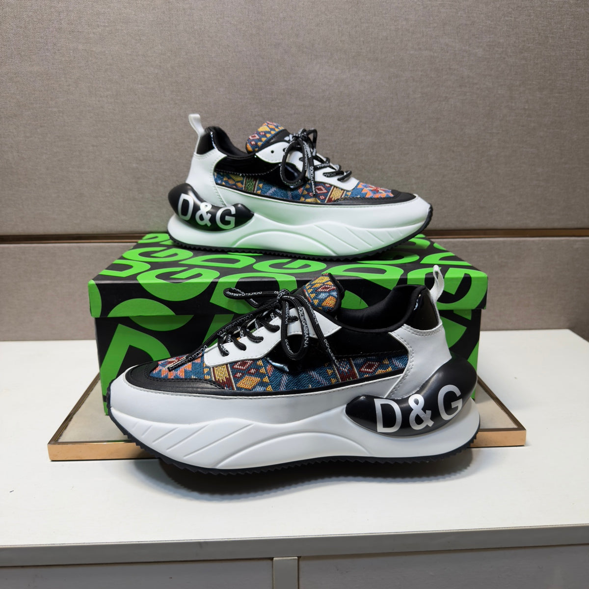 Dolce & Gabbana DG Couple's Multi-Material Casual Sneakers 3 Colors