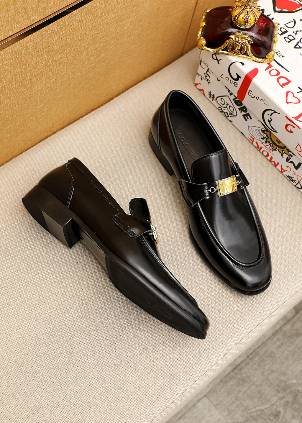 Dolce & Gabbana DG Men's Dress Shoes in Italian Patent Calfskin