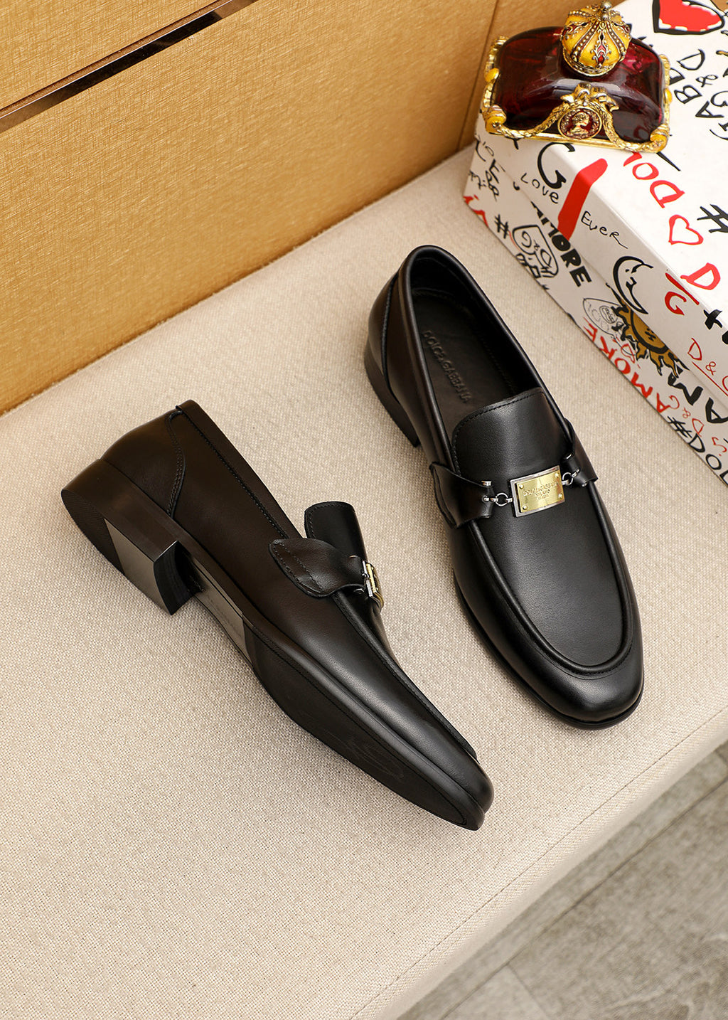 Dolce & Gabbana DG Men's Italian Calfskin Dress Shoes