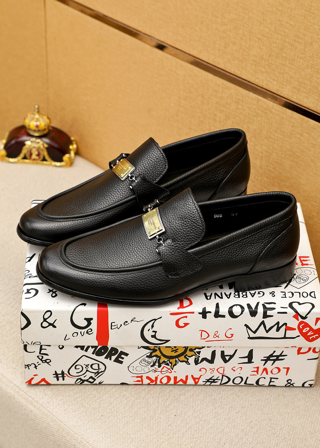 Dolce & Gabbana DG Men's Italian Calfskin Dress Shoes