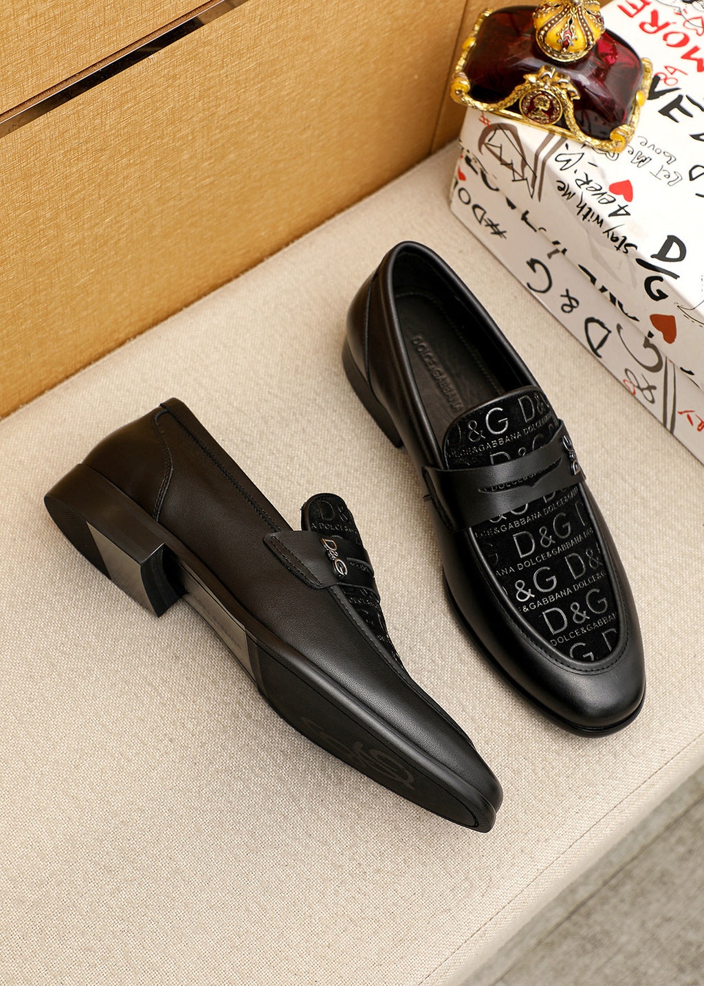 Dolce & Gabbana DG Men's Italian Calfskin Dress Shoes