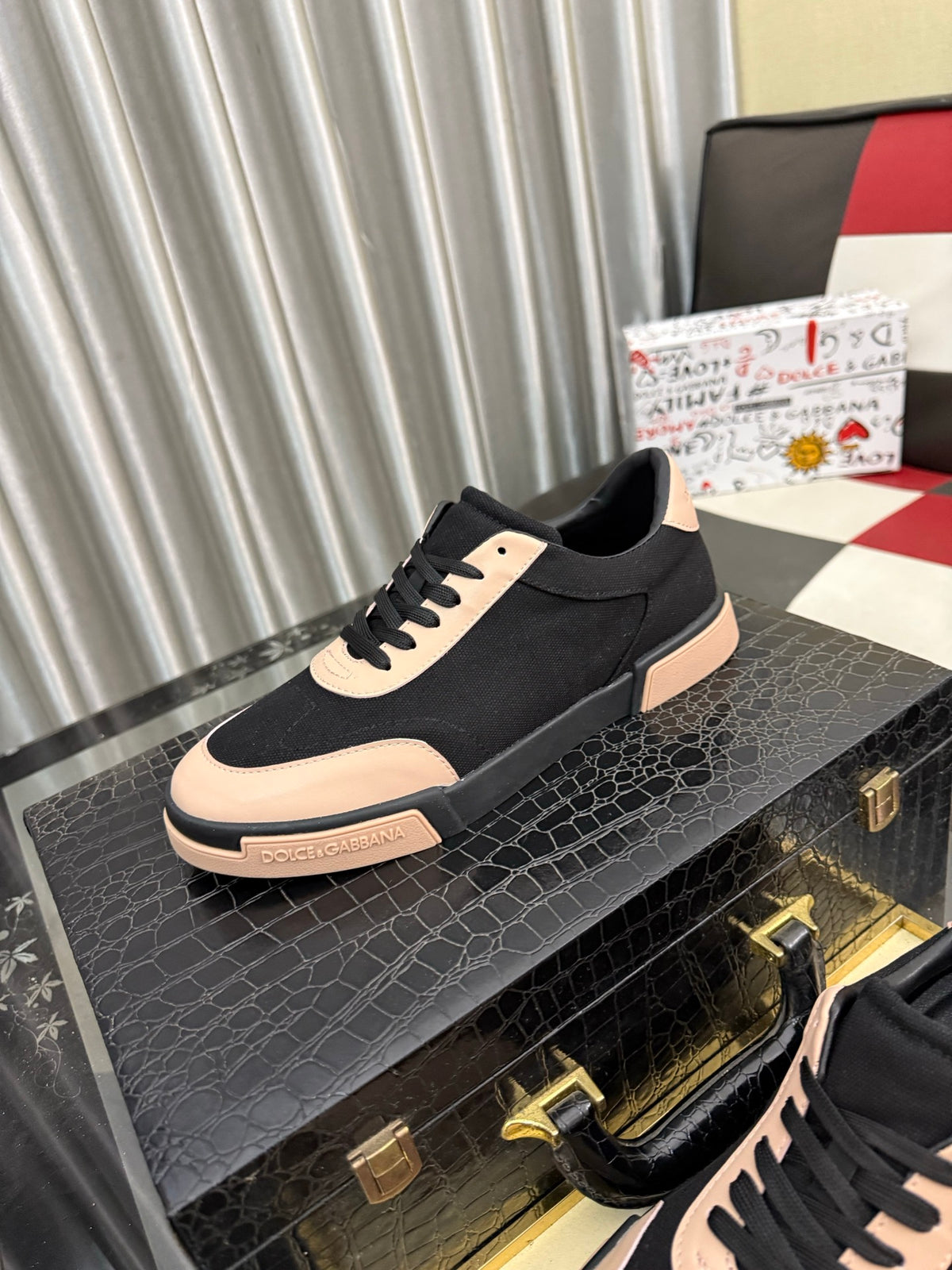 Dolce & Gabbana DG Men's Fashion Athletic Casual Sneakers