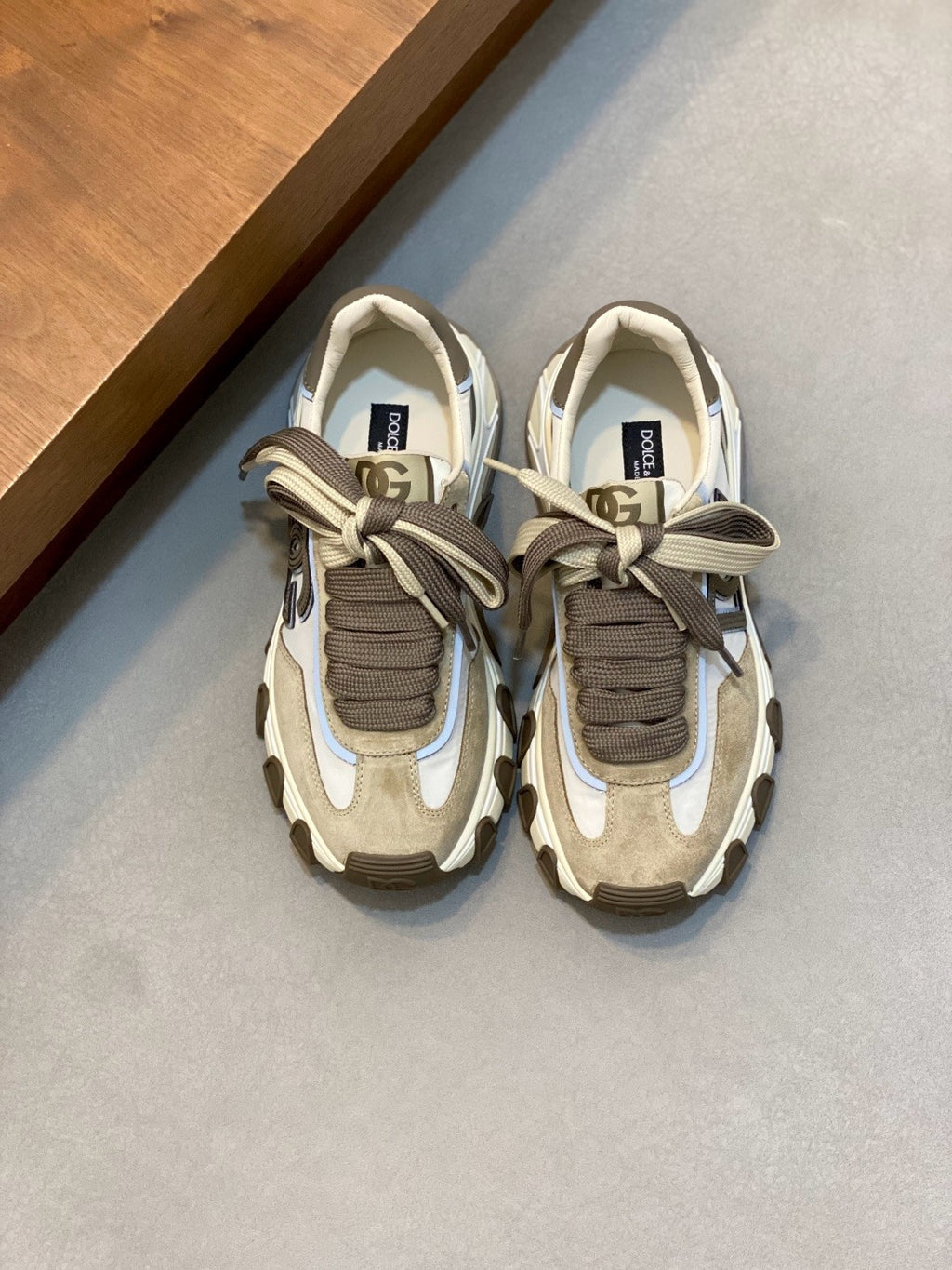 Dolce & Gabbana DG Couple's Oxford & Lace Sneakers
