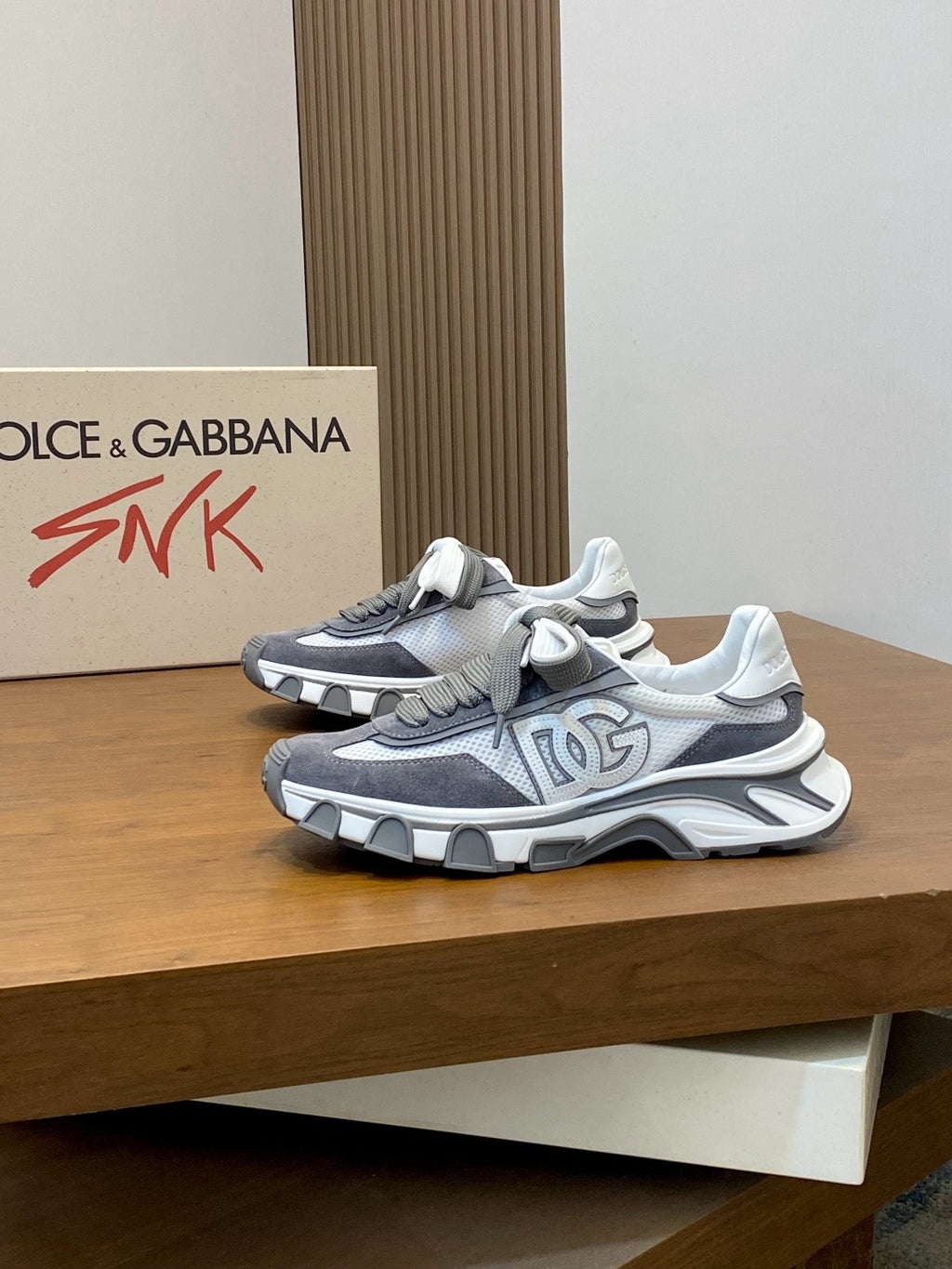 Dolce & Gabbana DG Couple's Oxford & Lace Sneakers