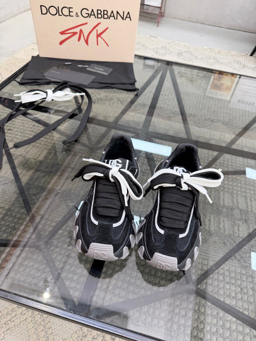 Dolce & Gabbana DG Couple's Oxford & Lace Sneakers