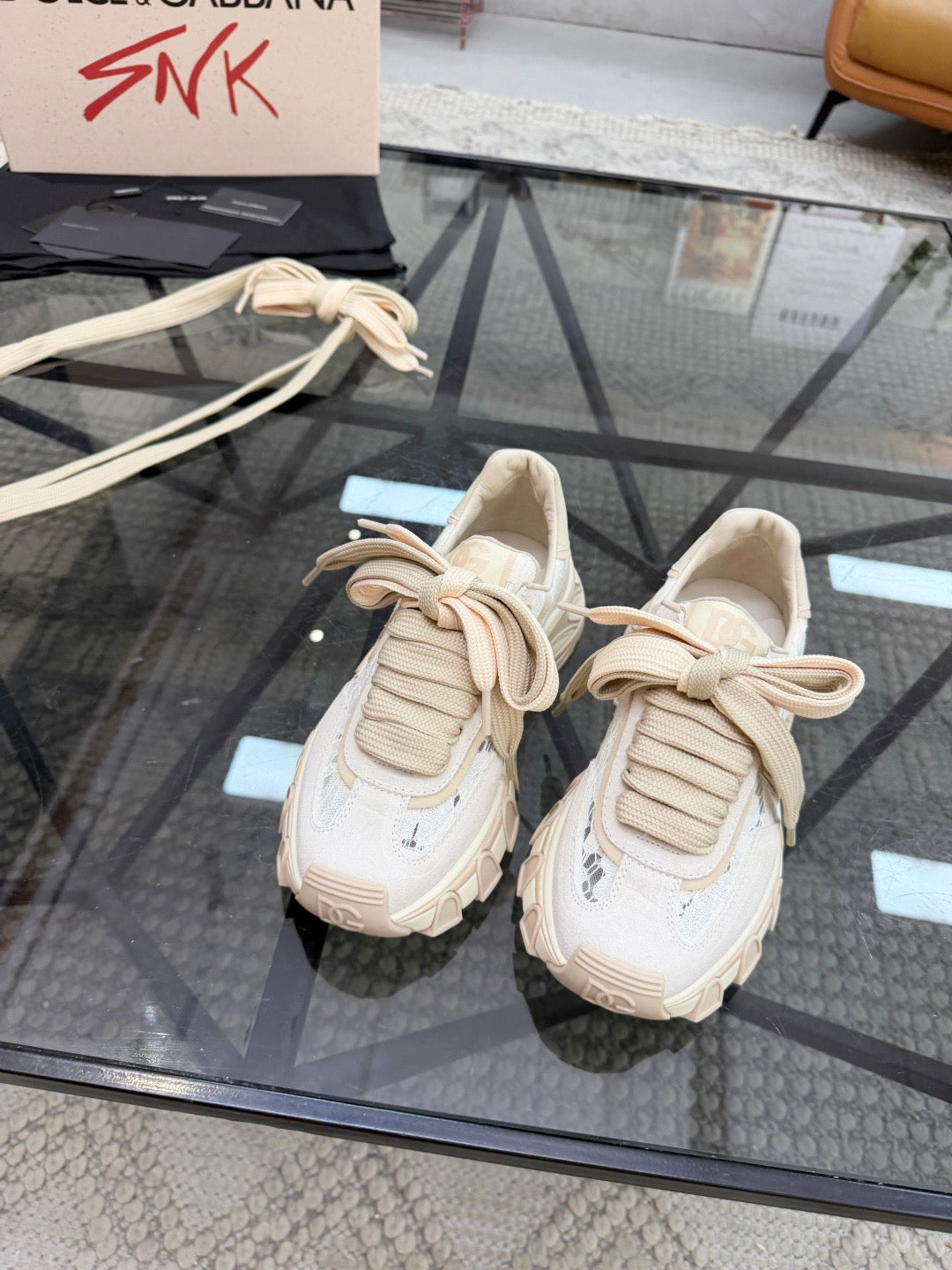 Dolce & Gabbana DG Couple's Oxford & Lace Sneakers