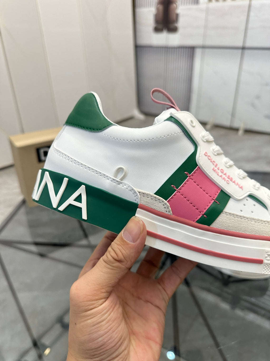Dolce & Gabbana DG Low-Top Casual Shoes