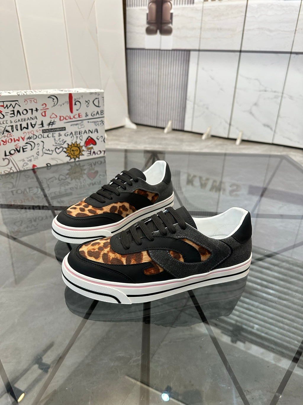 Dolce & Gabbana DG Low-Top Casual Shoes