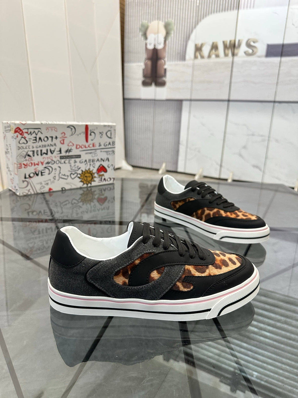 Dolce & Gabbana DG Low-Top Casual Shoes