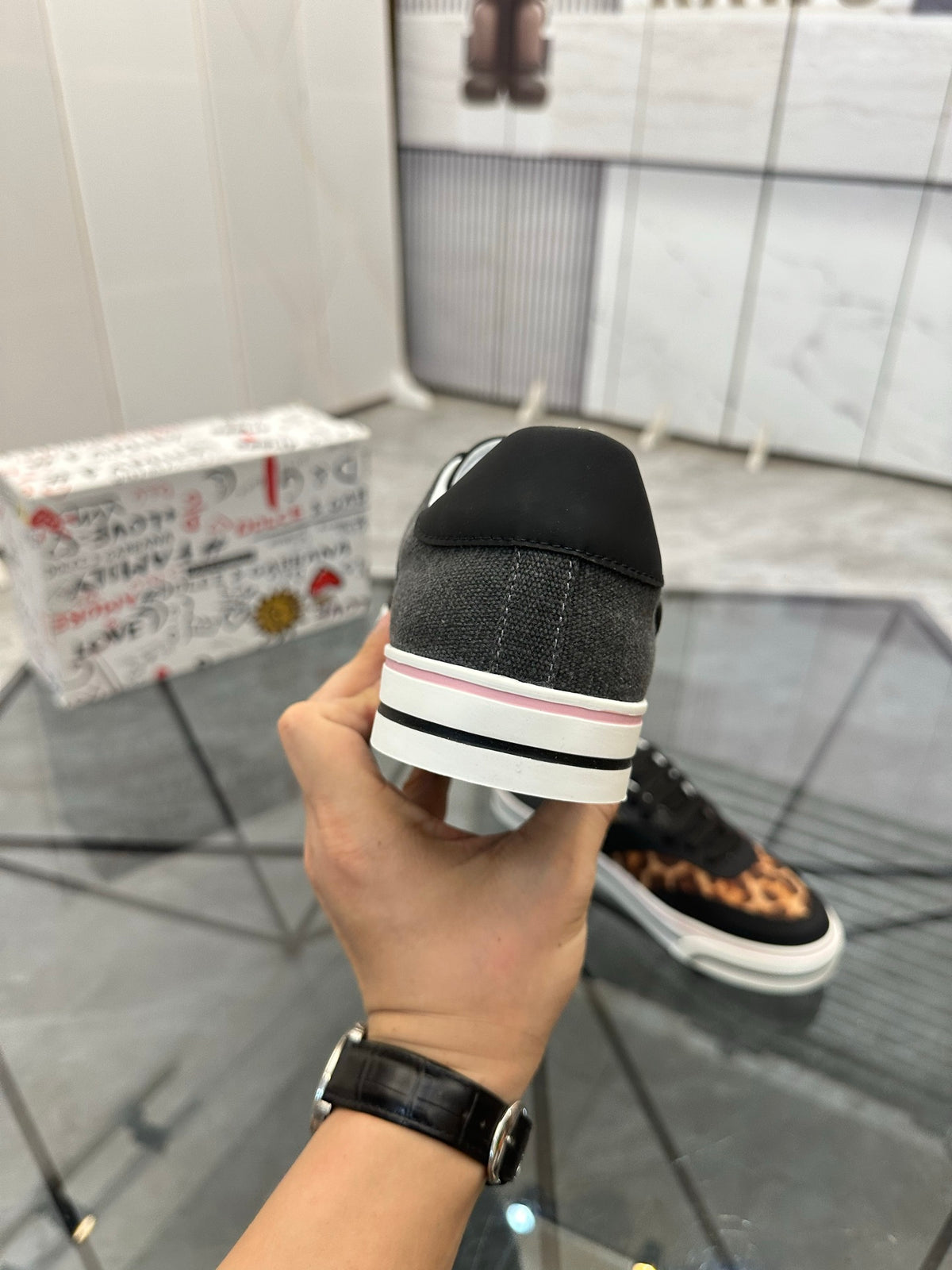 Dolce & Gabbana DG Low-Top Casual Shoes
