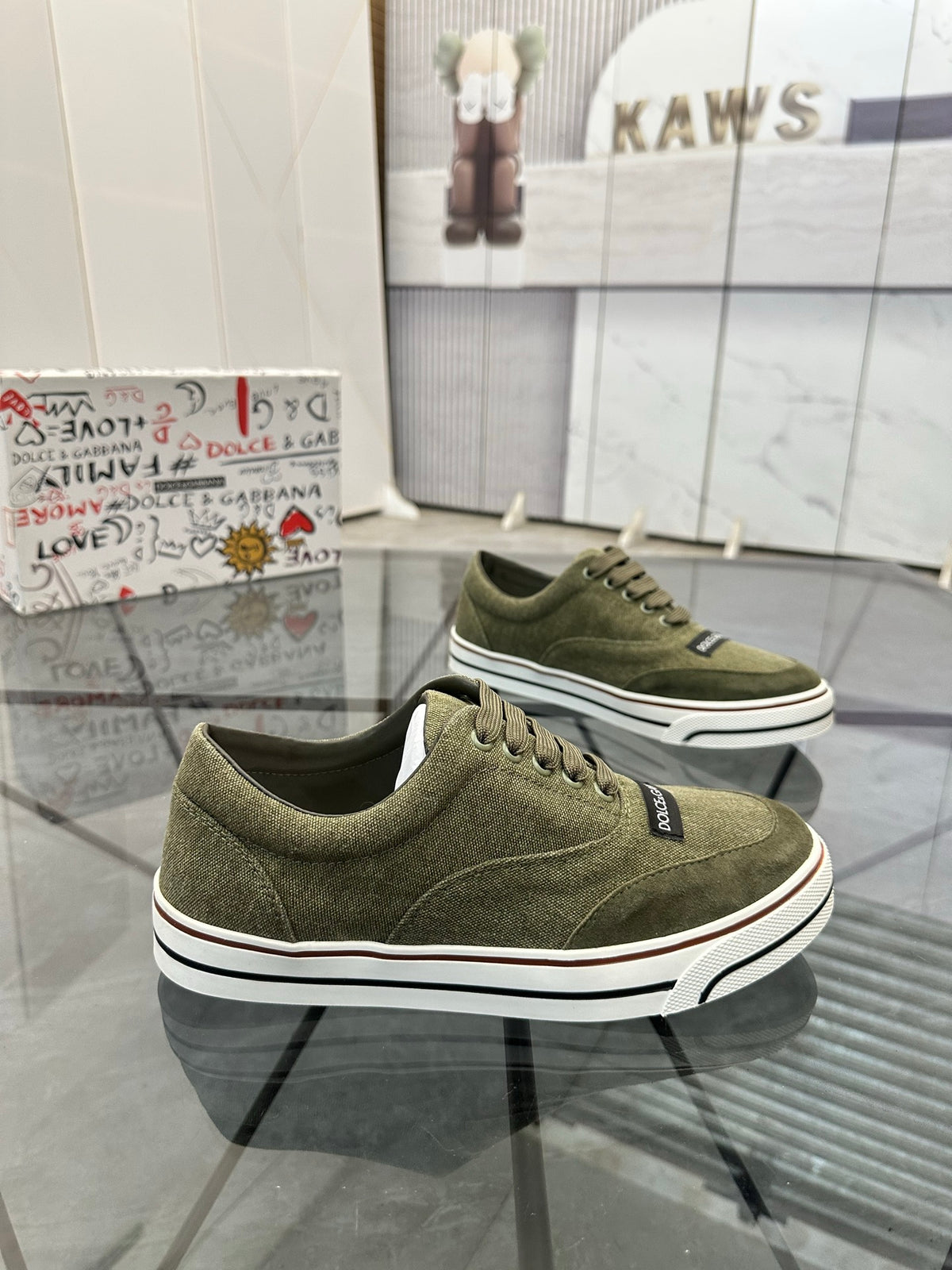 Dolce & Gabbana DG Low-Top Casual Shoes