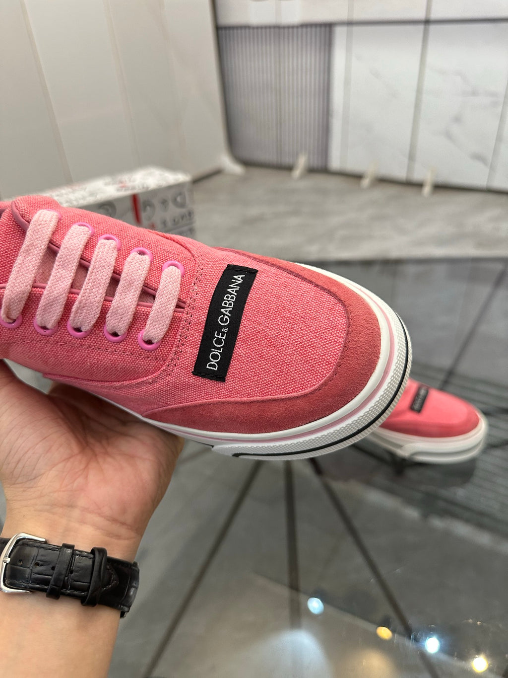 Dolce & Gabbana DG Low-Top Casual Shoes