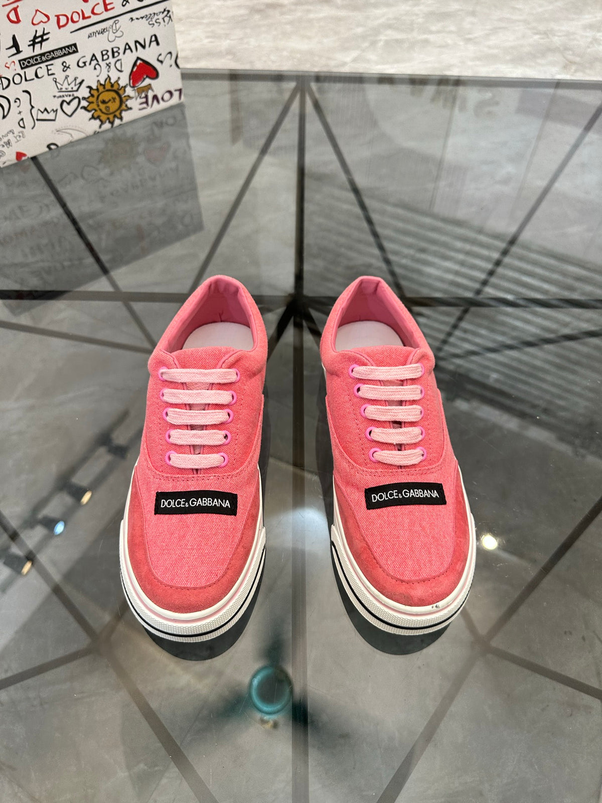 Dolce & Gabbana DG Low-Top Casual Shoes