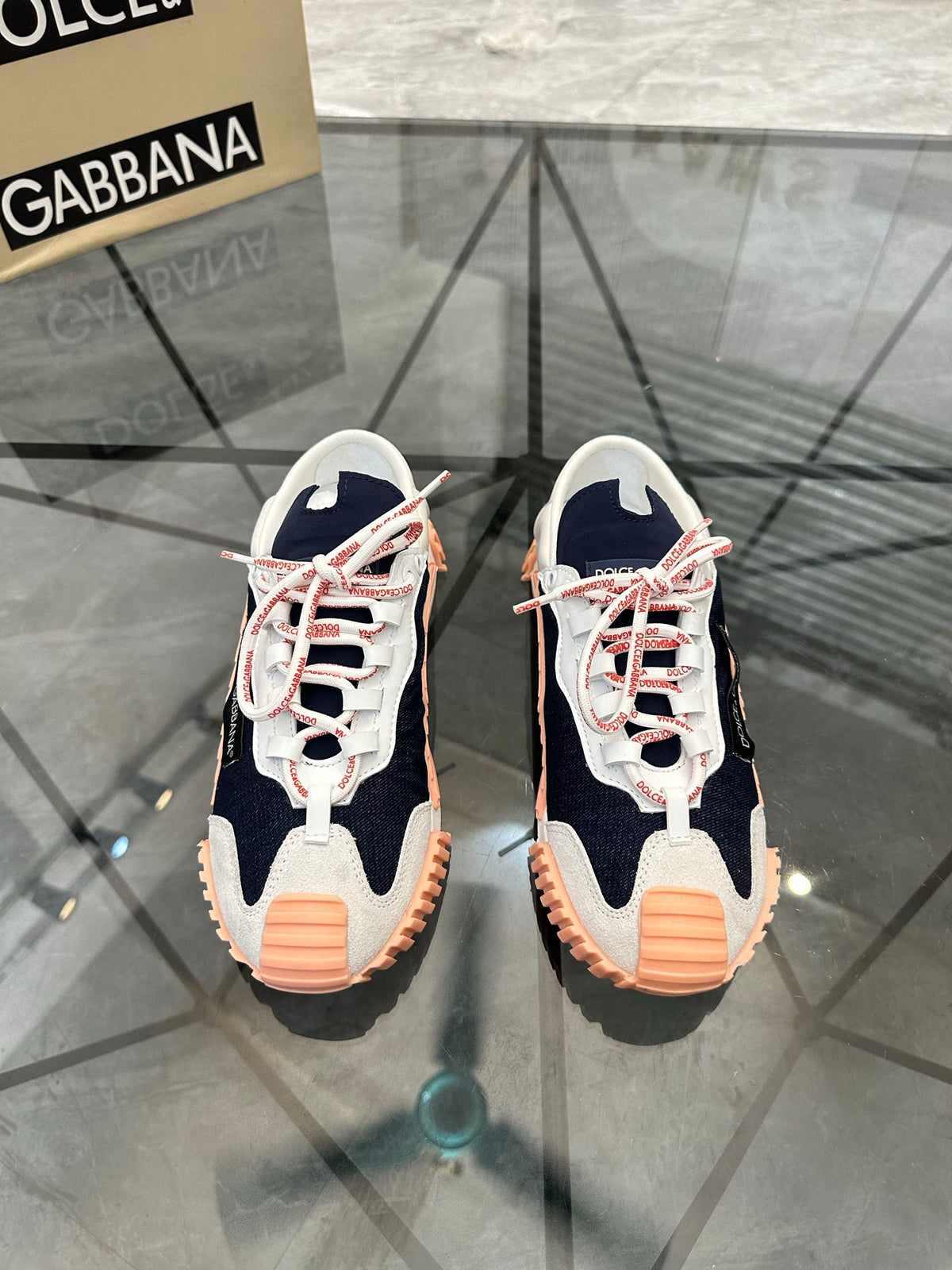 Dolce & Gabbana DG Low-Top Casual Shoes
