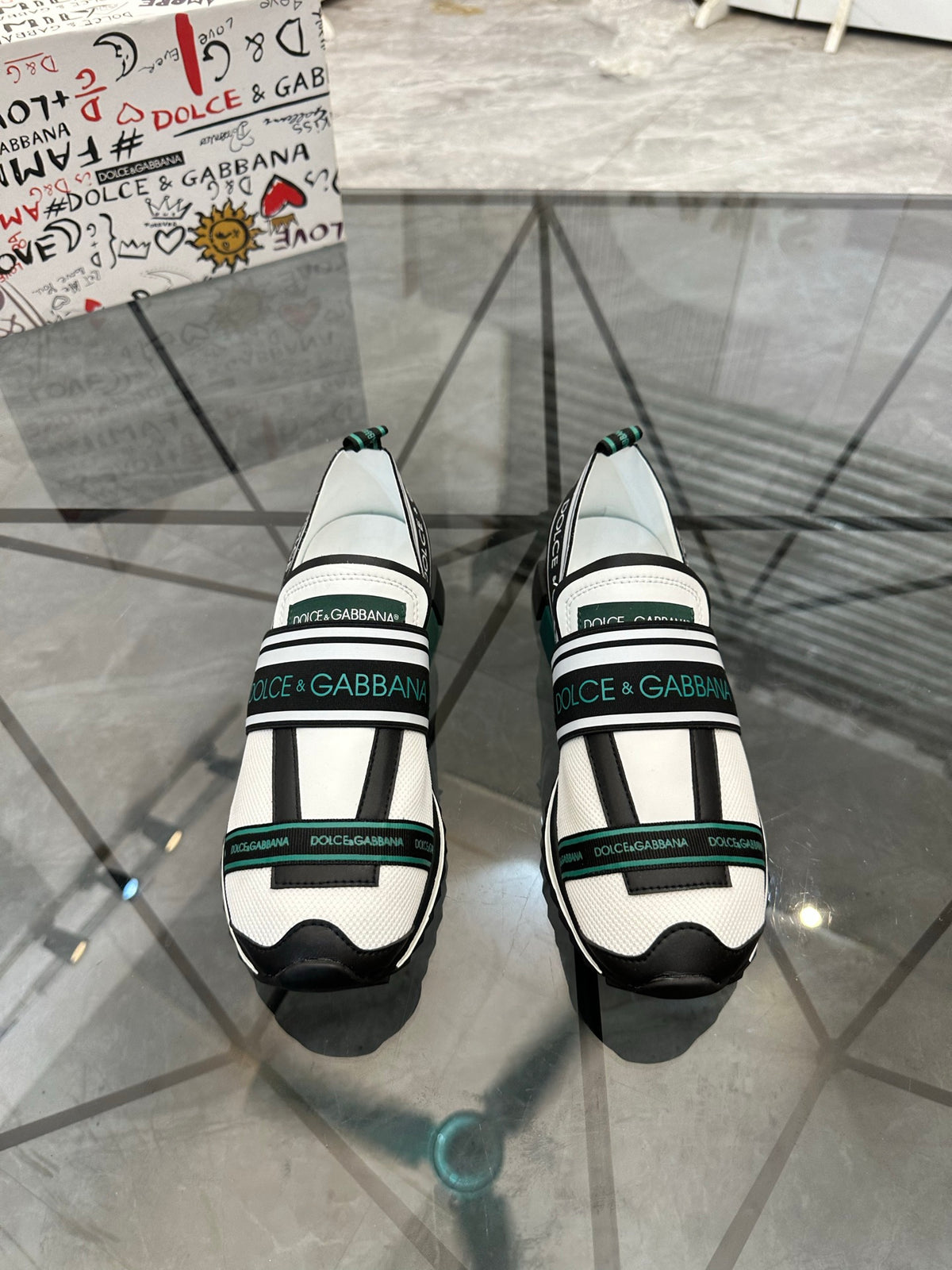 Dolce & Gabbana DG Low-Top Casual Shoes