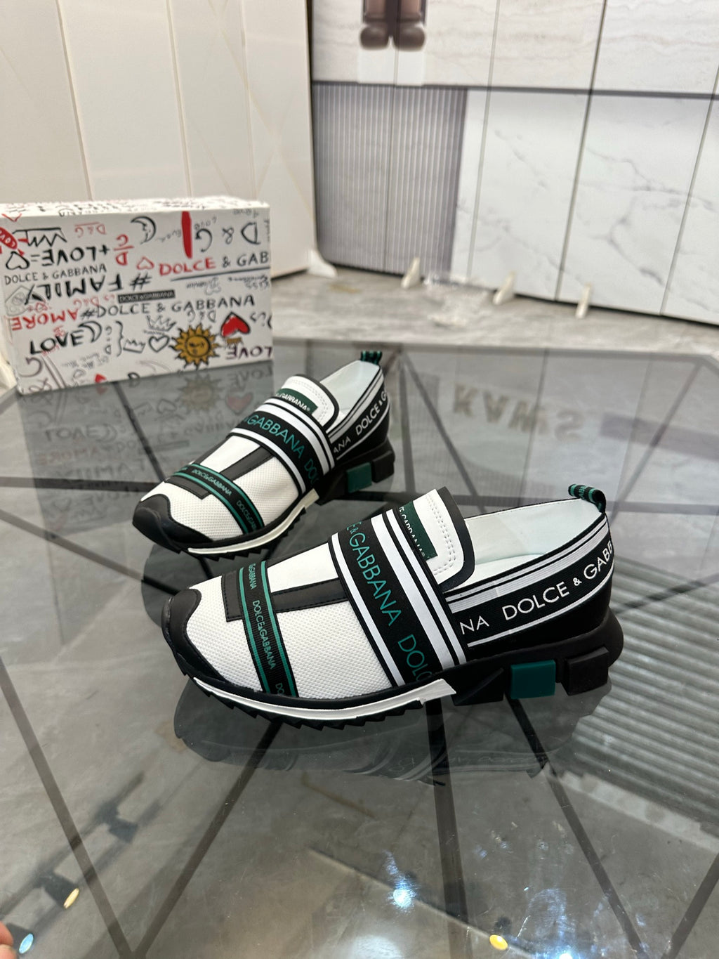 Dolce & Gabbana DG Low-Top Casual Shoes