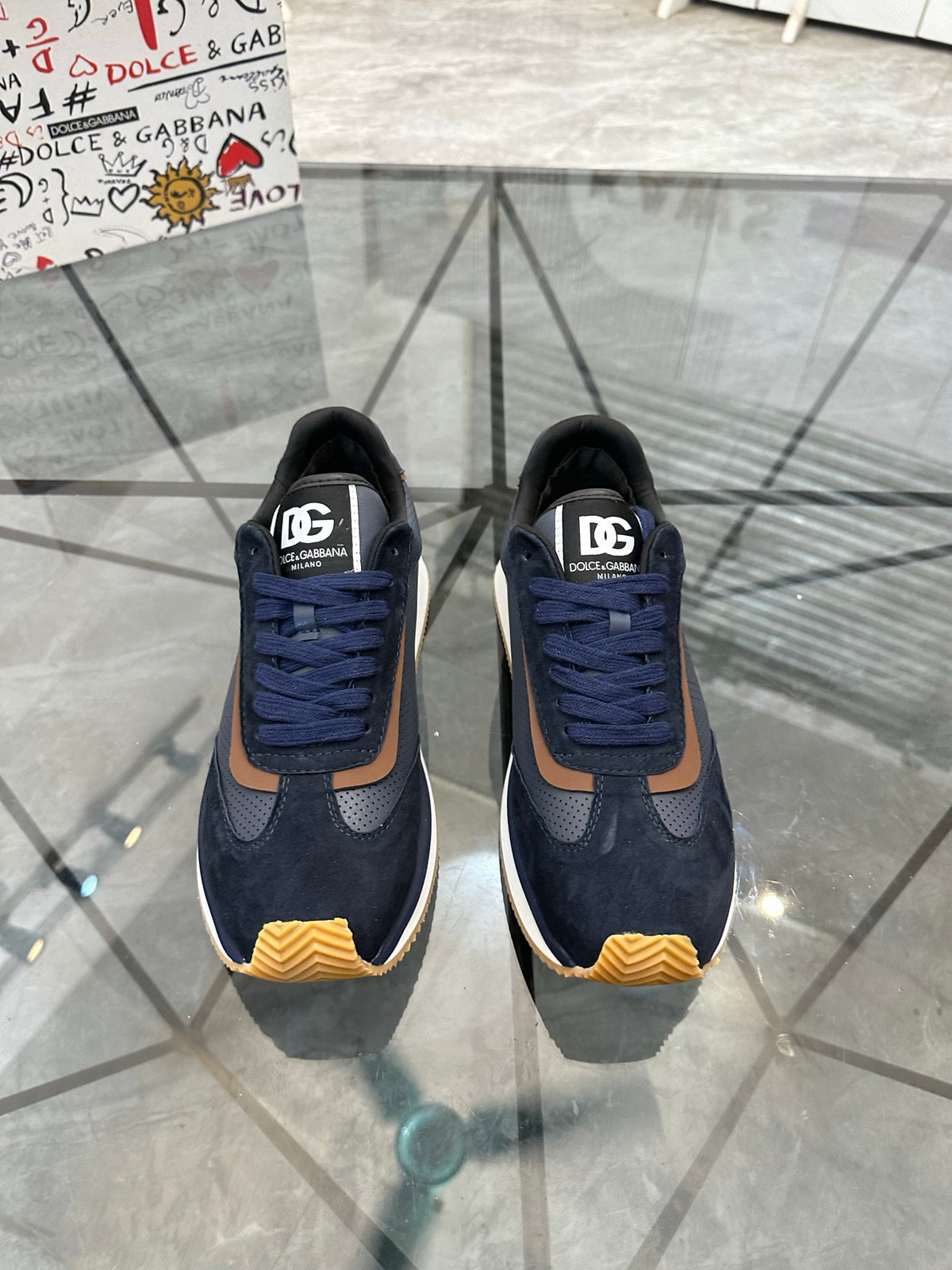 Dolce & Gabbana DG Low-Top Casual Shoes