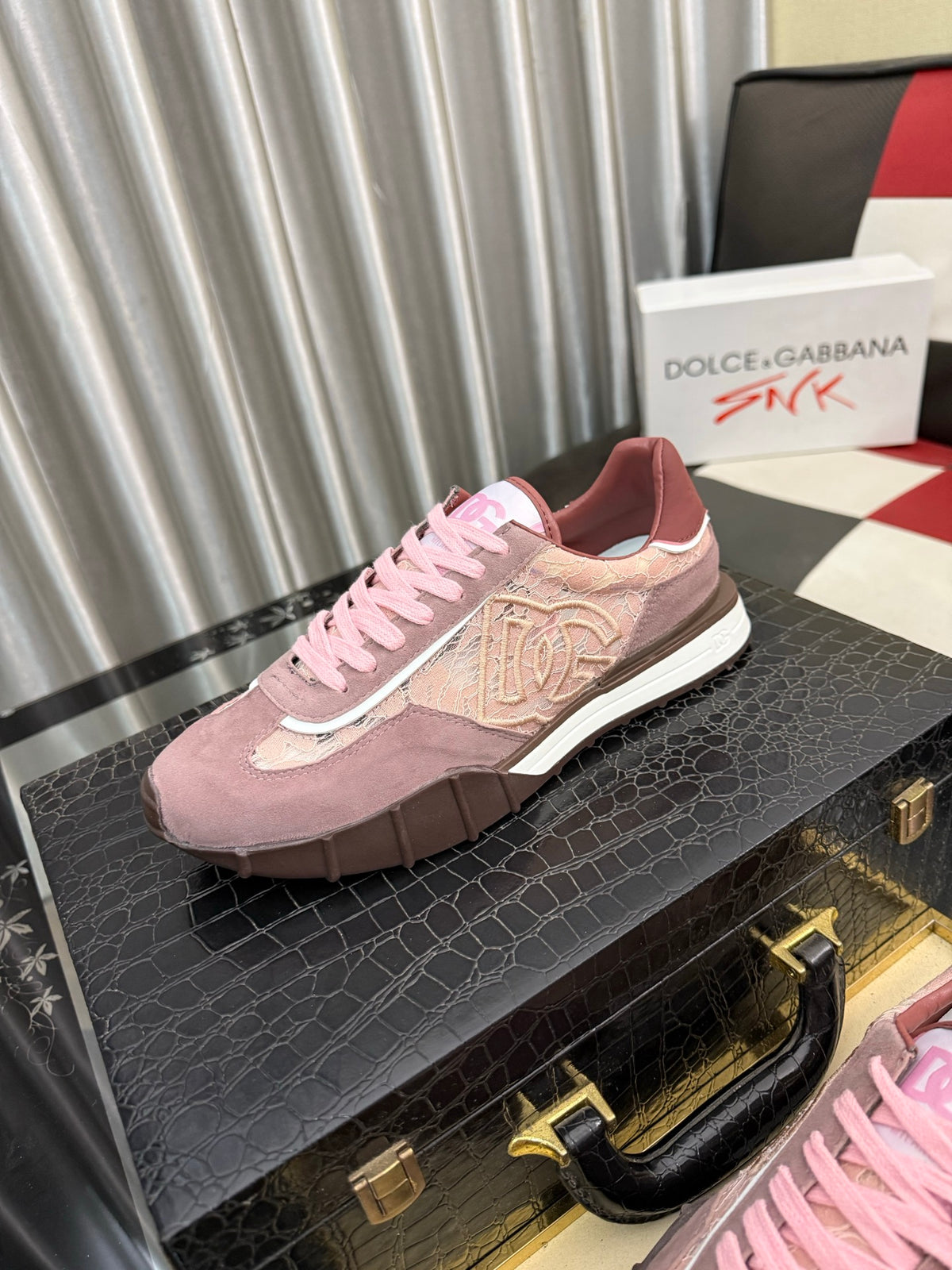 Dolce & Gabbana DG Silk Calfskin & Nubuck Casual Sneakers