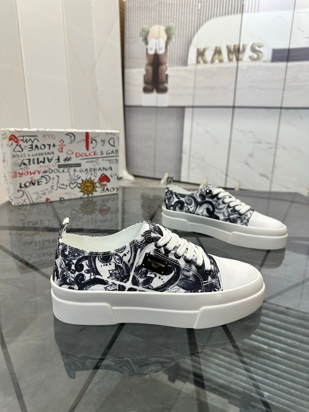 Dolce & Gabbana DG Low-Top Casual Shoes