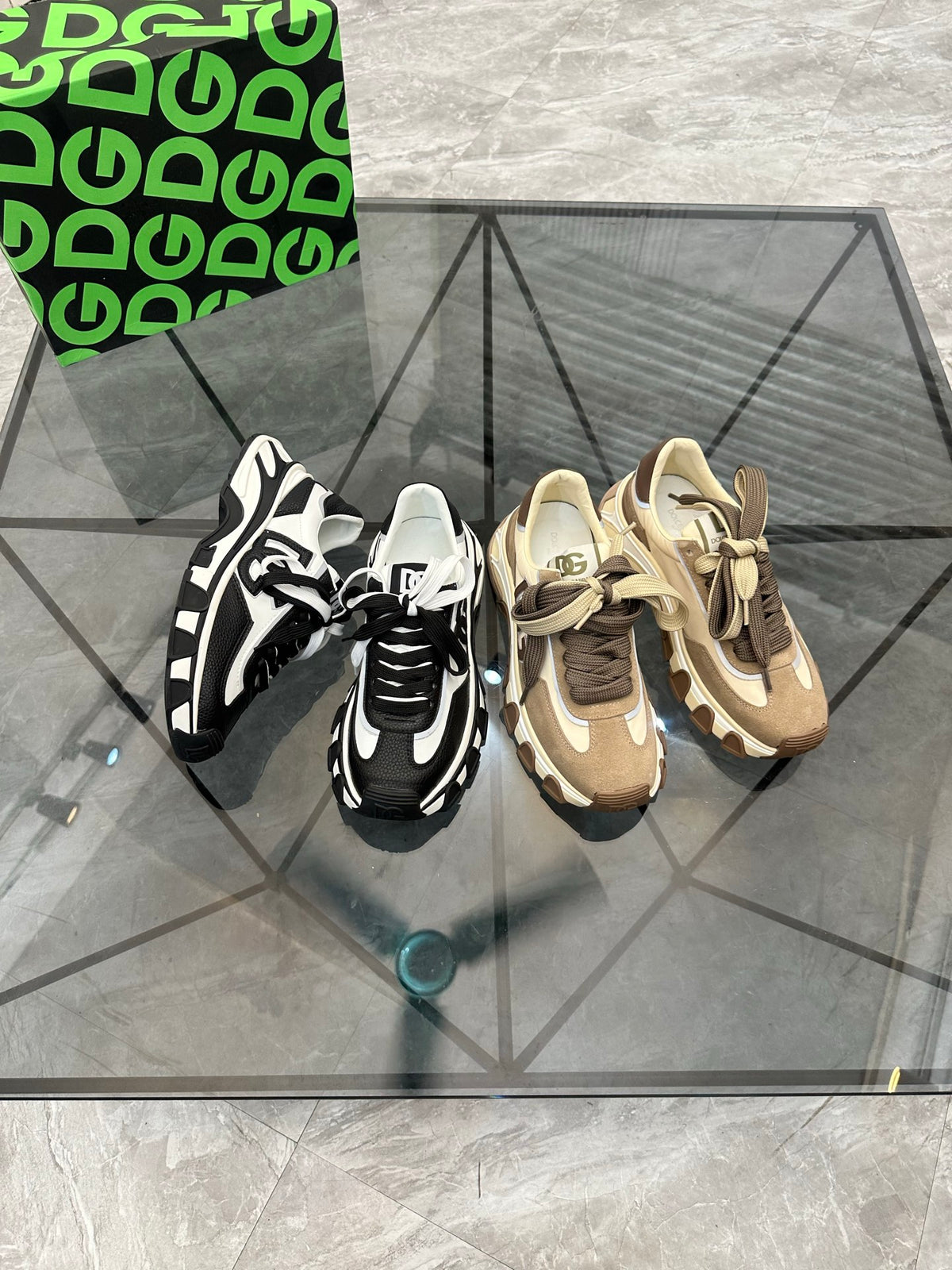 Dolce & Gabbana DG Low-Top Casual Shoes