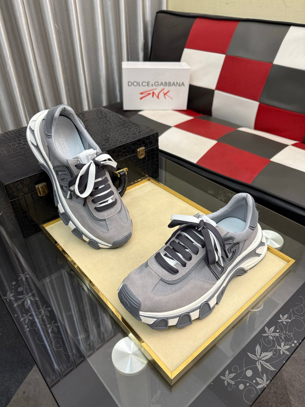 Dolce & Gabbana DG Men's Casual Shoes in Imported Calfskin